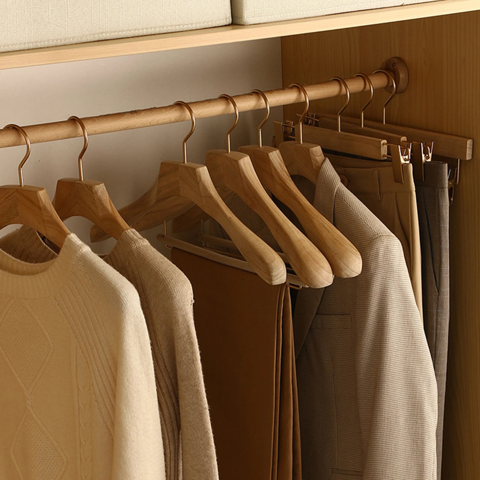 Vestige DuoHanger — Wooden Clothes Organizer (2-Pack)