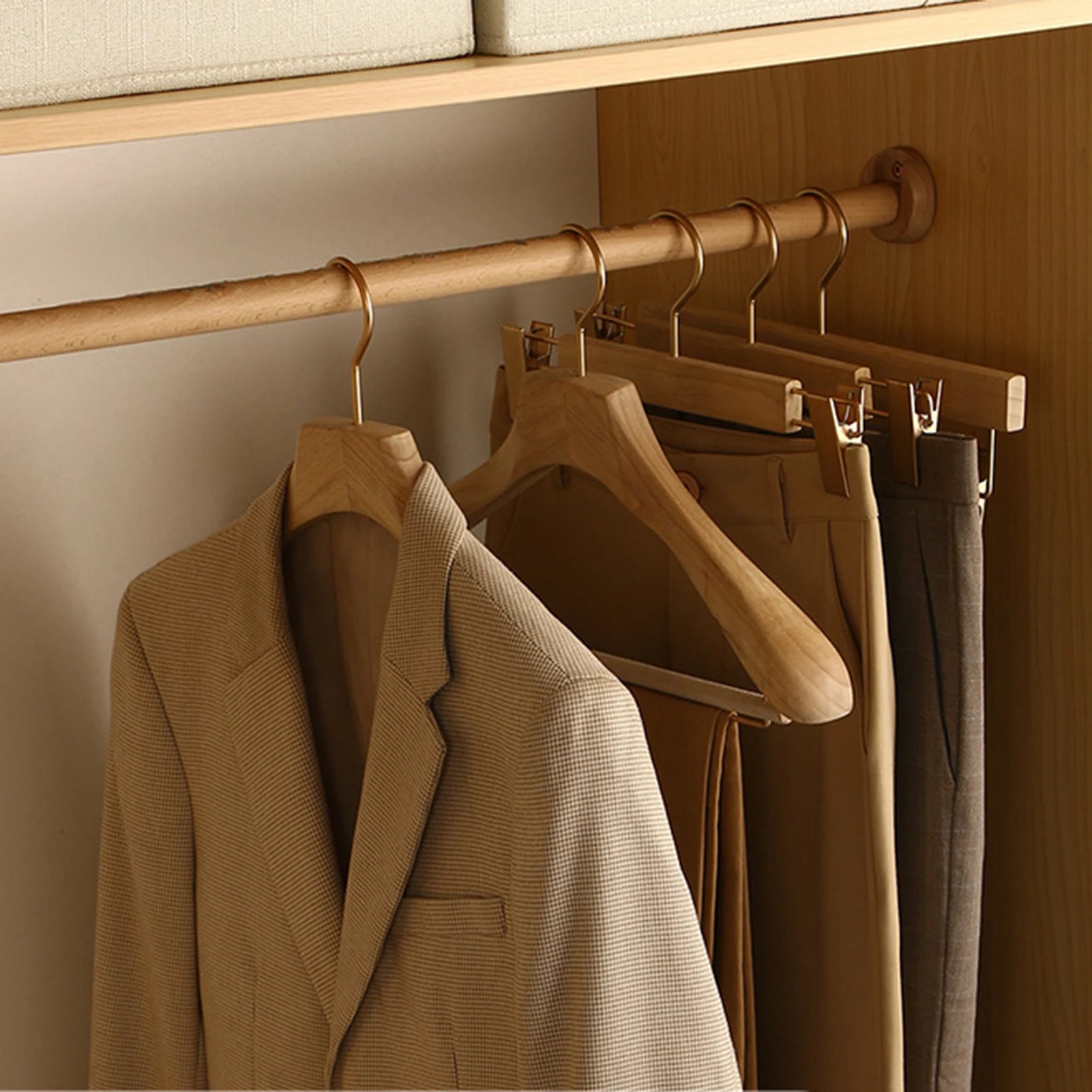 Vestige DuoHanger — Wooden Clothes Organizer (2-Pack)